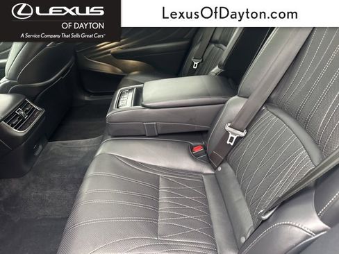 Used 2019 Lexus LS 500 AWD image 32