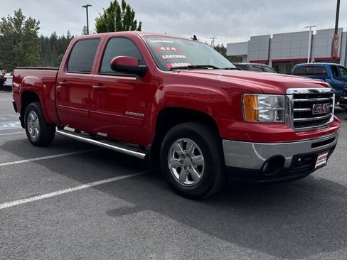 Used 2013 GMC Sierra 1500 SLT w/ SLT Convenience Package AWD/4WD image 3