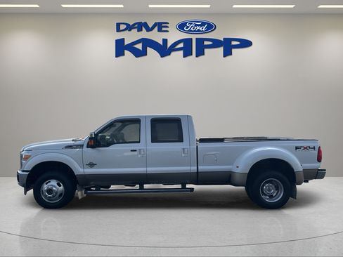 Used 2011 Ford F350 Lariat w/ Lariat Ultimate Pkg AWD/4WD image 4