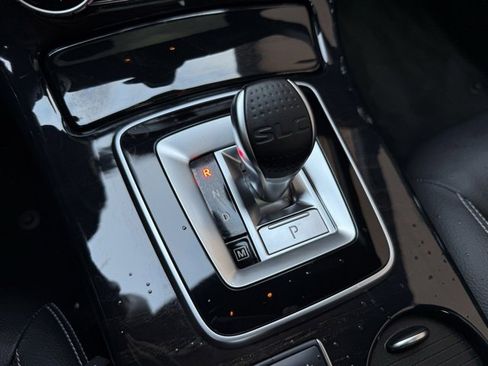 Used 2019 Mercedes-Benz SLC 300 image 23