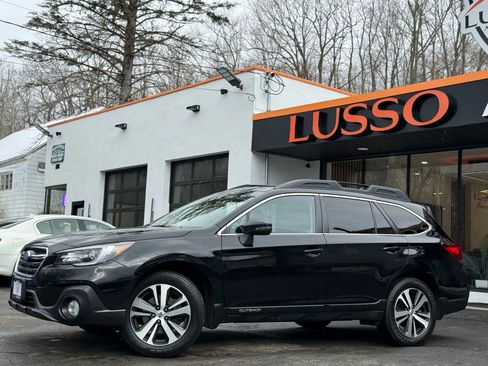 Used 2018 Subaru Outback 2.5i Limited image 53