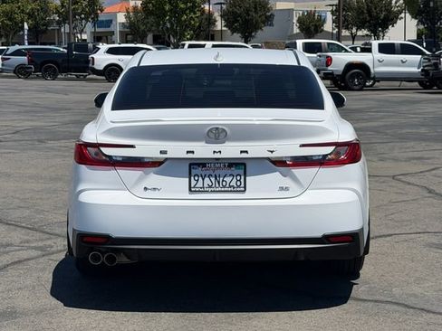 Used 2026 Toyota Camry SE w/ Convenience Package FWD image 7