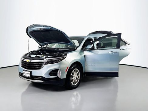 Used 2022 Chevrolet Equinox LT FWD image 11