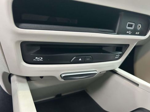 Used 2017 Chrysler Pacifica Touring-L Plus w/ Advanced Safetytec Group image 27