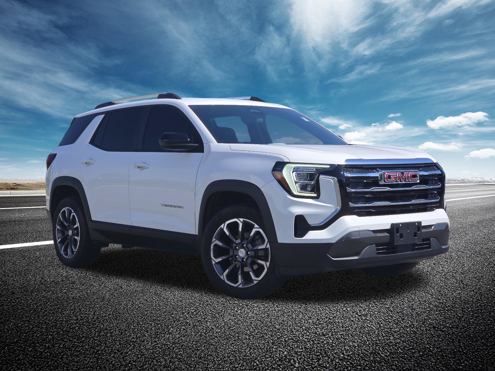 Used 2025 GMC Terrain Elevation w/ Elevation Premium Package AWD/4WD image 2