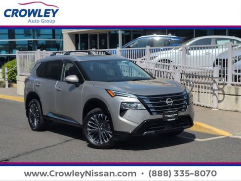 Certified 2025 Nissan Rogue Platinum w/ Platinum Premium Package AWD/4WD image 1
