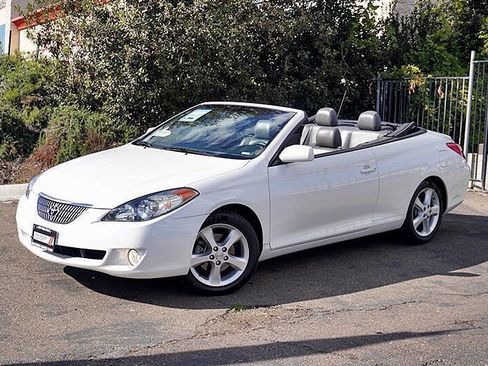 Used 2005 Toyota Solara SLE image 3