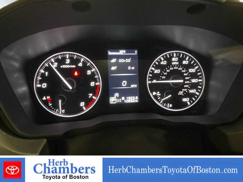 Used 2026 Subaru Crosstrek 2.5i Premium AWD/4WD image 5