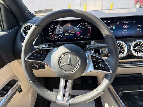 Used 2026 Mercedes-Benz GLA 250 4MATIC image 25