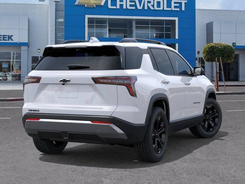 New 2026 Chevrolet Equinox LT w/ Midnight Edition FWD image 4