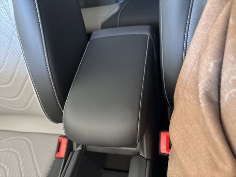 New 2026 Volkswagen Tiguan SE AWD/4WD image 25