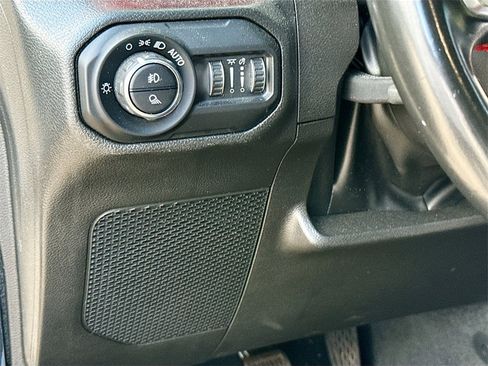 Used 2022 Jeep Gladiator Rubicon w/ LED Lighting Group image 11