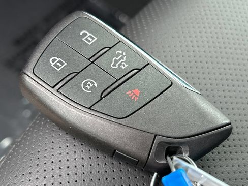 Used 2026 GMC Sierra 1500 AT4 w/ AT4 Premium Package AWD/4WD image 33