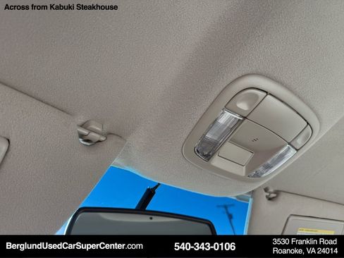 Used 1996 Cadillac De Ville Base image 31