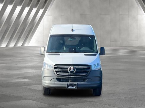 New 2025 Mercedes-Benz Sprinter 2500 image 9