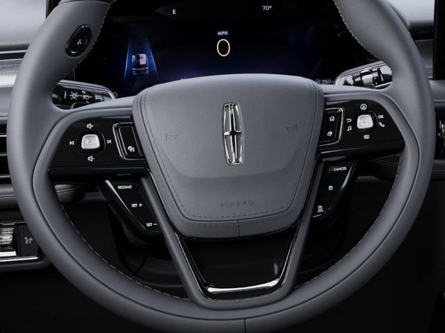 New 2027 Lincoln Aviator AWD image 14