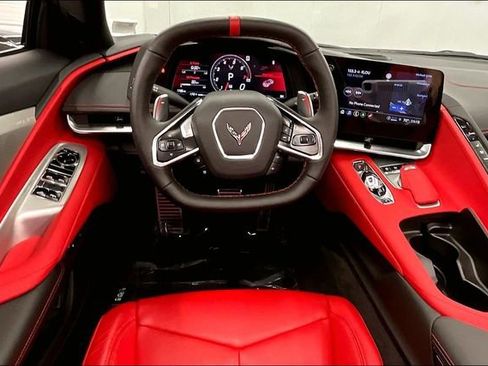 Used 2022 Chevrolet Corvette Stingray Preferred Conv w/ 2LT image 6