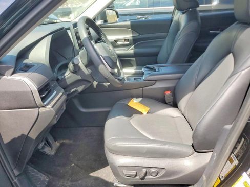 Used 2025 Toyota Grand Highlander AWD Hybrid image 6