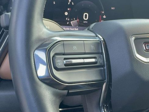 Used 2023 GMC Canyon AT4 w/ AT4 Premium Package AWD/4WD image 23