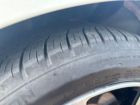 Used 2018 Nissan Maxima Platinum FWD image 33