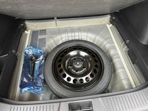 Used 2024 Chevrolet Trax RS image 9