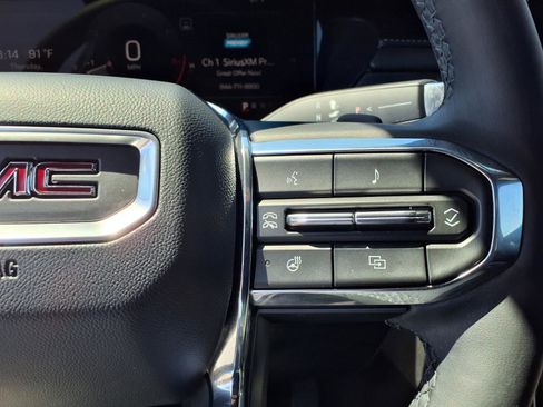 Used 2024 GMC Acadia Elevation w/ LPO, Cargo Package FWD image 17