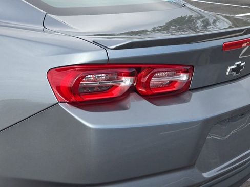 Used 2021 Chevrolet Camaro LT image 38