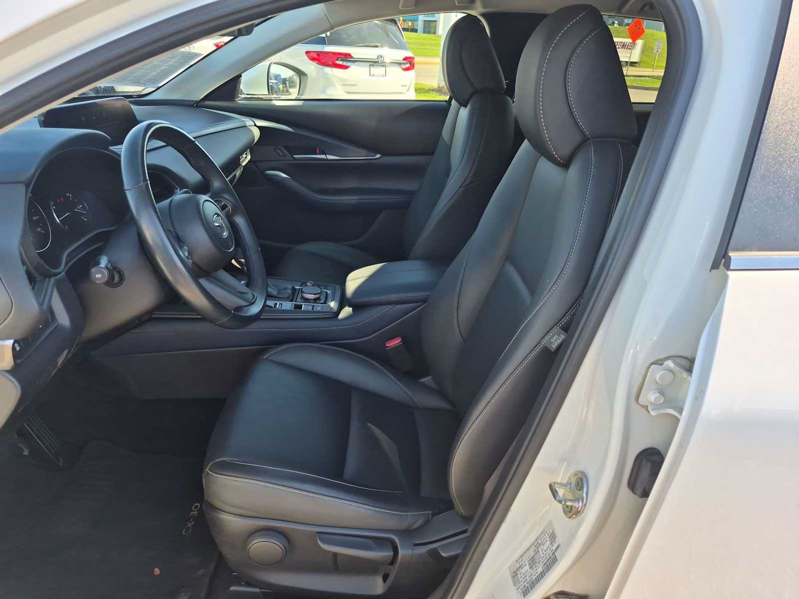 Used 2021 MAZDA CX-30 AWD 2.5 S w/ Select Package image 16