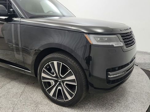 Used 2025 Land Rover Range Rover SE AWD/4WD image 26