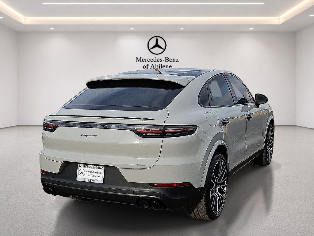 Used 2023 Porsche Cayenne Platinum Edition AWD/4WD image 7