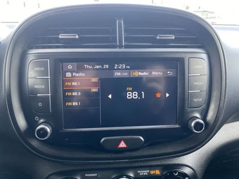 Used 2024 Kia Soul LX w/ Option Group 015 image 16