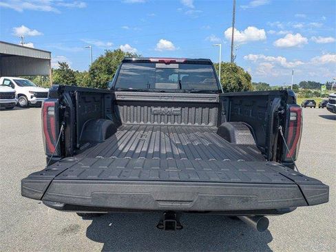 New 2025 GMC Sierra 2500 AT4 w/ AT4 Premium Plus Package image 15