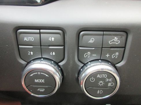 New 2026 GMC Sierra 1500 Denali Ultimate AWD/4WD image 18