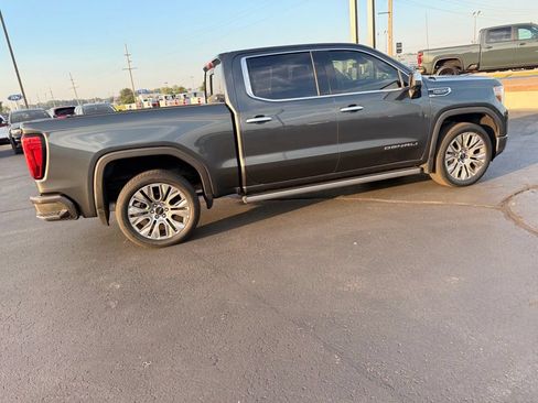 Used 2021 GMC Sierra 1500 Denali w/ Denali Ultimate Package AWD/4WD image 6