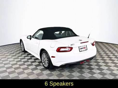 Used 2018 FIAT 124 Spider Classica RWD image 7