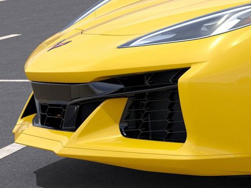 New 2025 Chevrolet Corvette E-Ray image 13