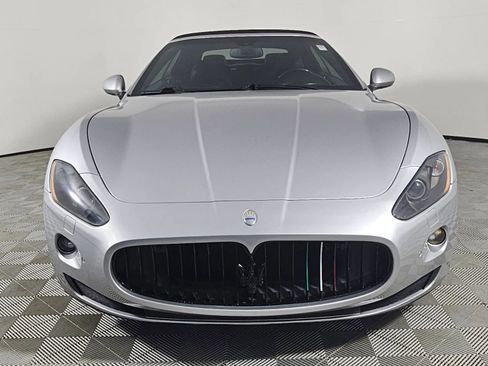 Used 2012 Maserati GranTurismo Convertible 2D image 3