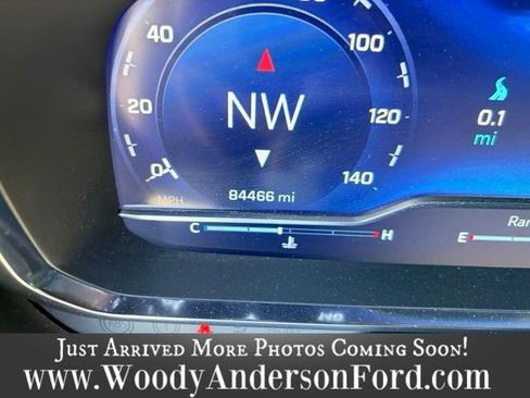 Used 2023 Chevrolet Tahoe LT RWD image 13