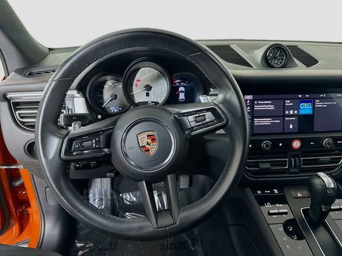 Certified 2023 Porsche Macan S AWD/4WD image 25