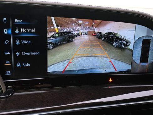 Certified 2024 Cadillac Escalade Sport Platinum w/ LPO, ONYX Package image 32