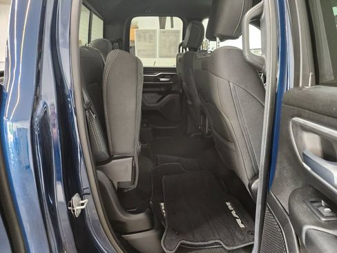 Used 2021 RAM 1500 Big Horn AWD/4WD image 30