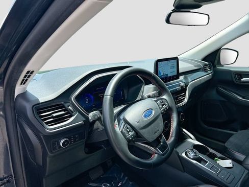 Used 2022 Ford Escape SEL w/ SEL Stealth AWD Package image 6