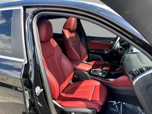 Used 2022 BMW X4 xDrive30i w/ Premium Package 2 AWD/4WD image 9