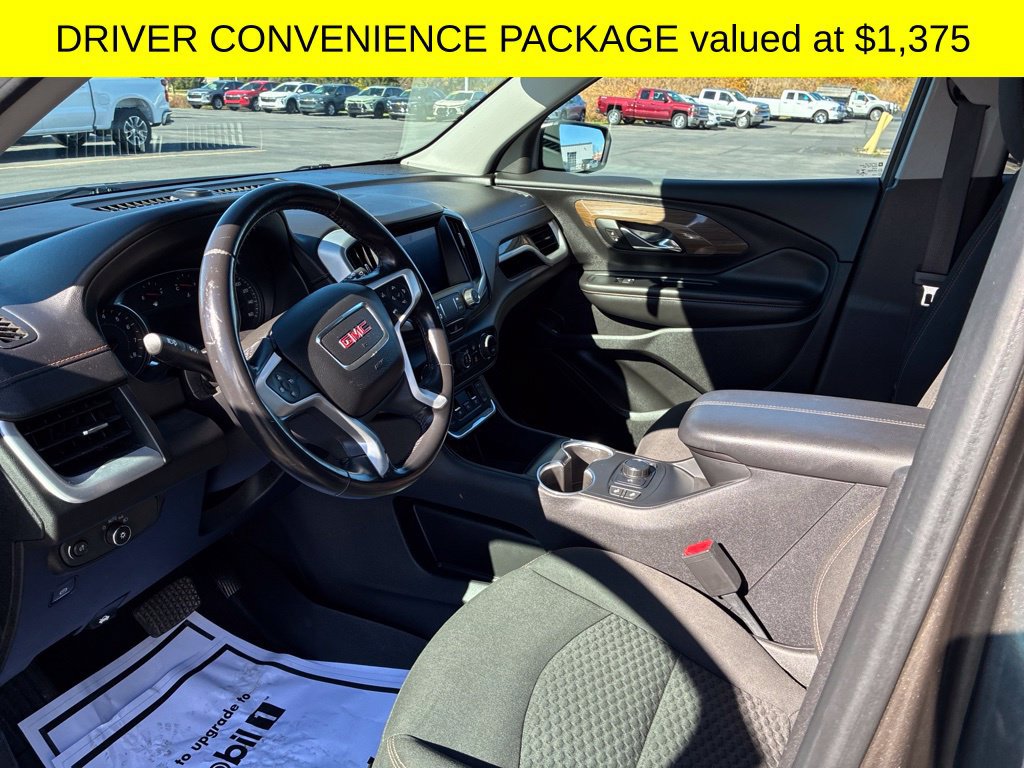 Used 2019 GMC Terrain SLE w/ Driver Convenience Package AWD/4WD image 3