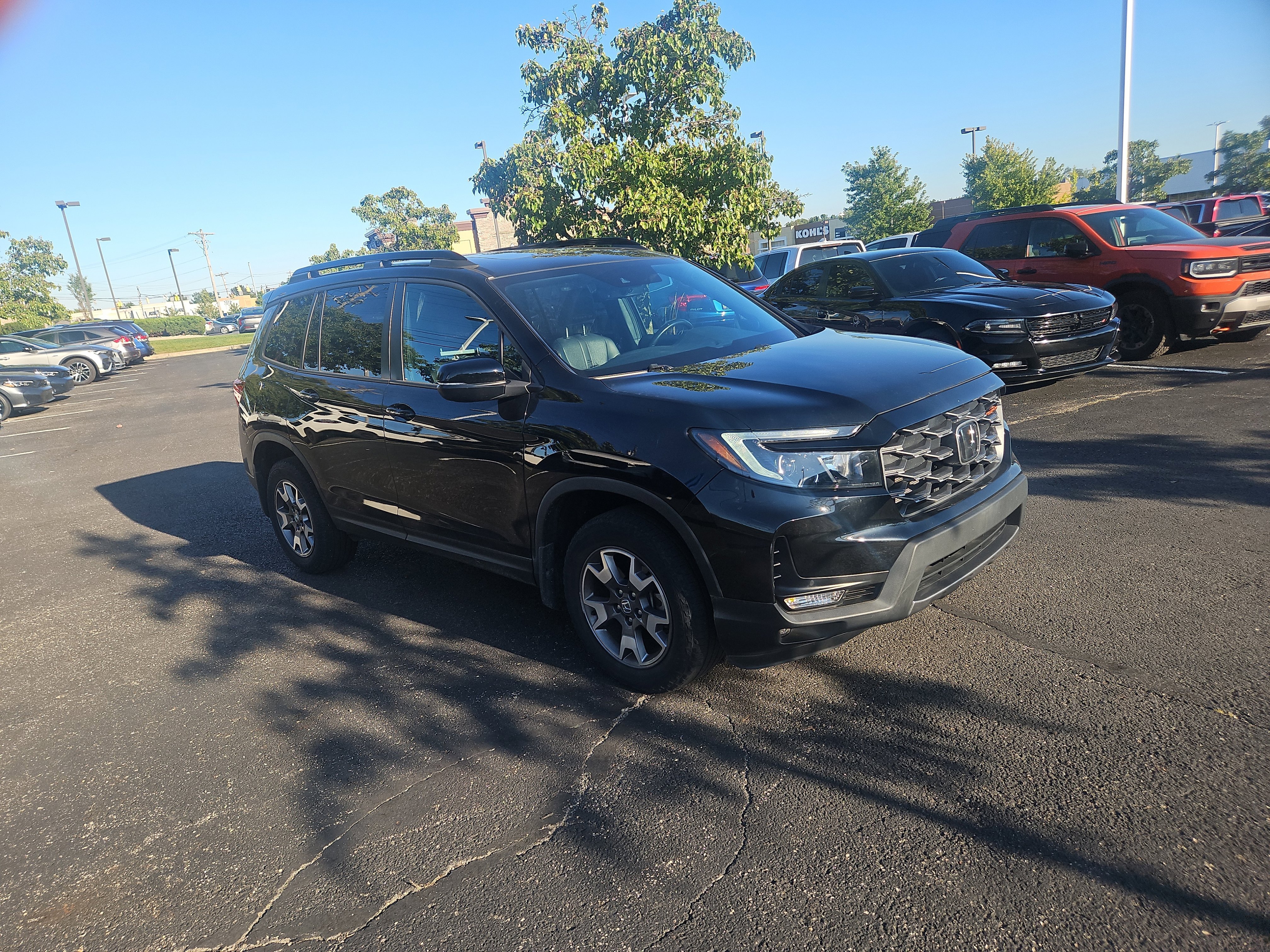 Used 2023 Honda Passport TrailSport image 17