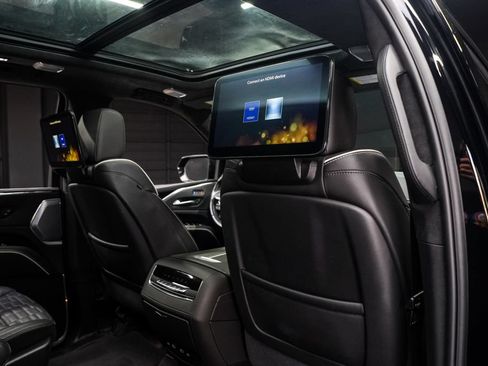 Used 2023 Cadillac Escalade V AWD/4WD image 49