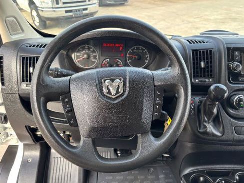 Used 2019 RAM ProMaster 2500 FWD image 18