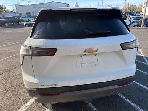 Used 2026 Chevrolet Equinox LT image 7