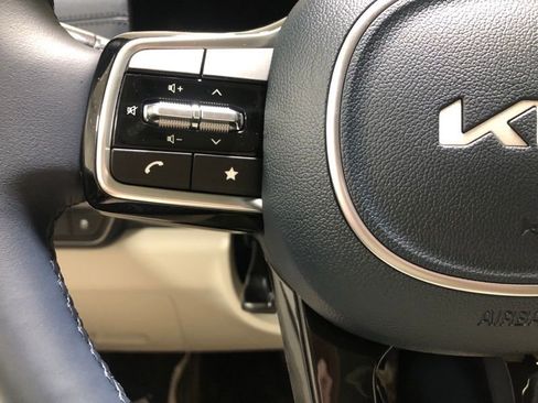 New 2026 Kia Carnival SX FWD image 25