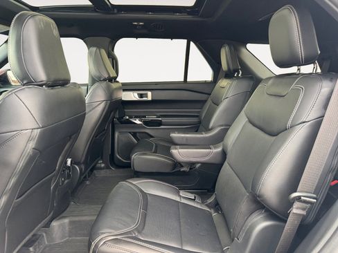 Certified 2024 Ford Explorer ST w/ Equipment Group 401A image 13